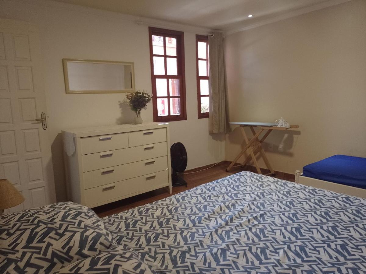 YOUNG- AMPLO, JOVEM E PRÁTICO- PRÓXIMO DAS MELHORES PRAIAS E PONTOS TURÍSTICOS - IDEAL PARA PEQUENOS GRUPOS e FAMILIAS Cabo Frio Exterior foto